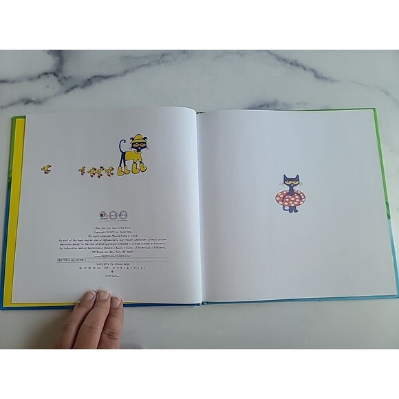 Pete the Cat Ser.: Pete the Cat: Five Little Ducks : An Easter and Springtime... - Picture 2 of 10